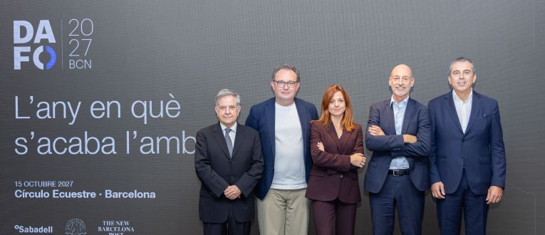 Marcos Ugarte (Grup PHAROS), Aleix Valls (WeArtificial), Elena Busquets (The New Barcelona Post), Xavier Comerma (Banc Sabadell) y Benito Reales (Banc Sabadell) © Àngel Bravo