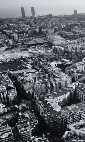 Barcelona es vesteix: la personalitat dels seus eixos comercials - Opinión de Gabriel Jené Barcelona es vesteix: la personalitat dels seus eixos comercials - Opinión de Gabriel Jené
