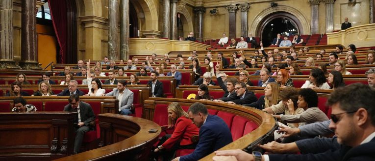 El pleno del Parlament de Catalunya © Sara Soteras / Enric Sitjà Rusiñol (ACN) El pleno del Parlament de Catalunya © Sara Soteras / Enric Sitjà Rusiñol (ACN)