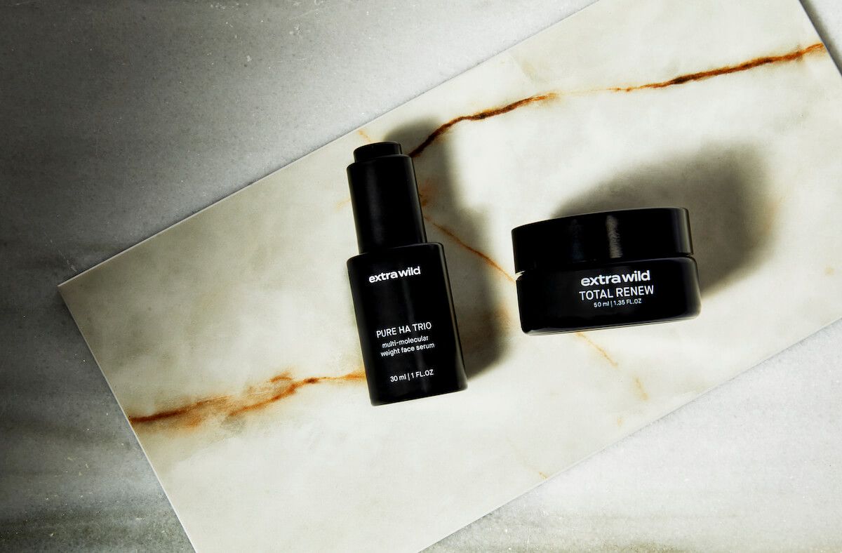 El sérum y la crema facial de Extra Wild