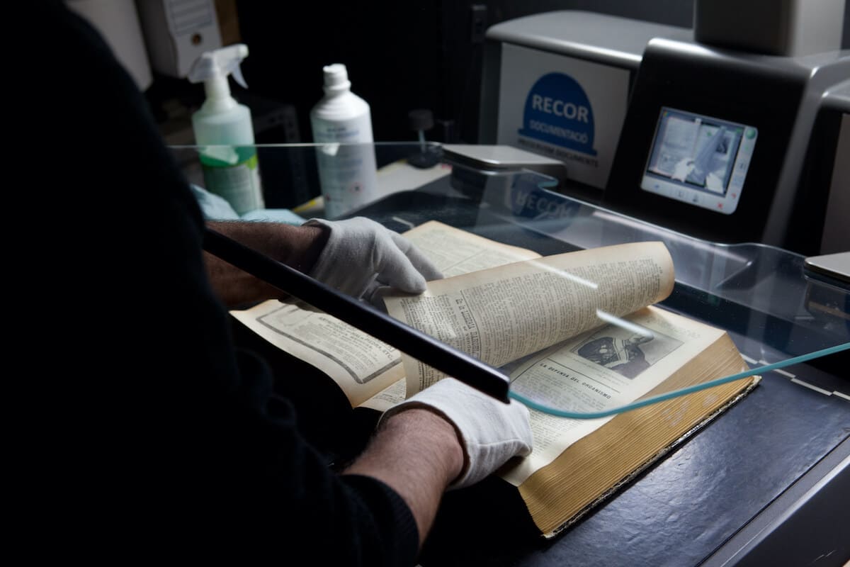 Digitalización en el Arxiu Històric