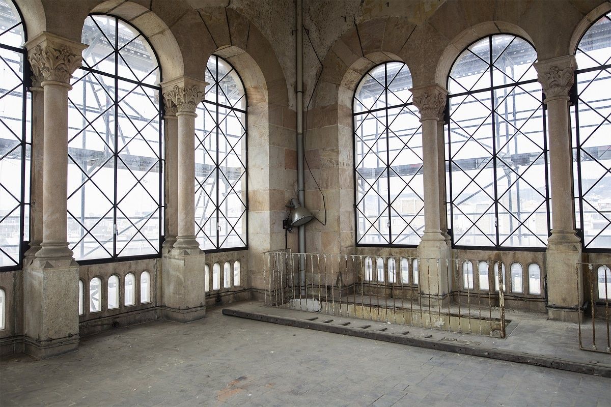 Interior Torre Rellotge UB