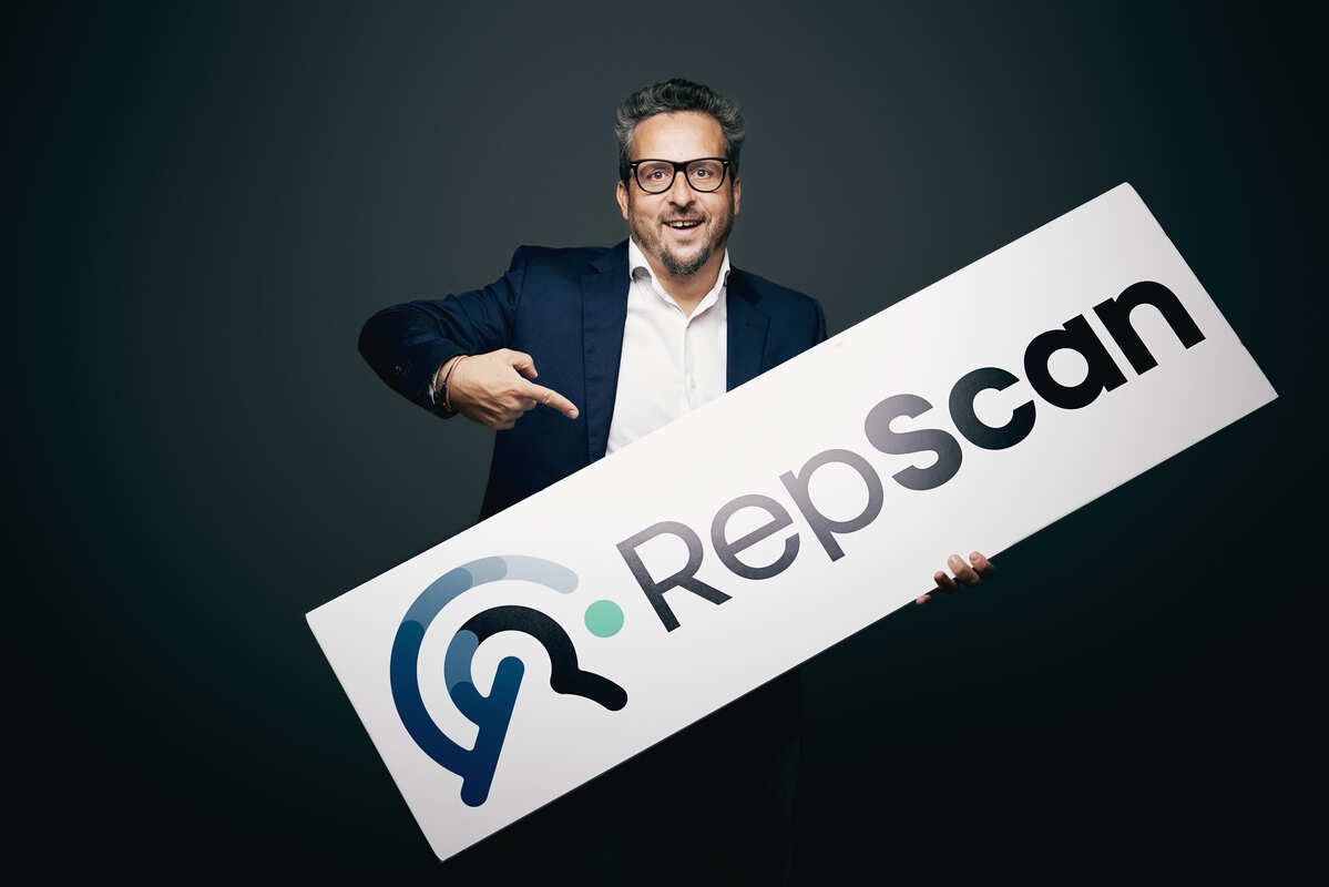 Josep Coll Rodríguez CEO con logo RepScan