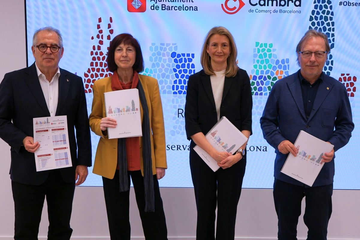 Jordi Valls, Àngels Santigosa, Carme Poveda y Josep Santacreu. 