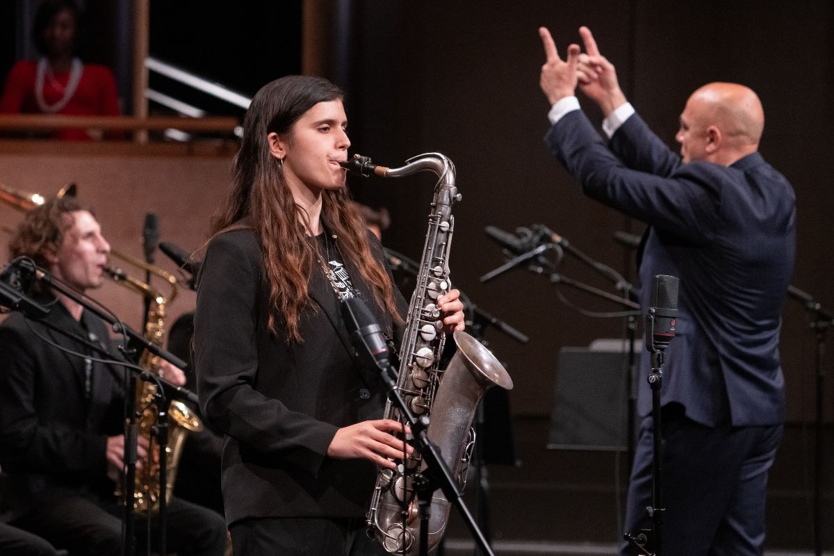 Lola Peñaranda en Essentially Ellington