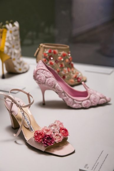 expo-manolo blahnik