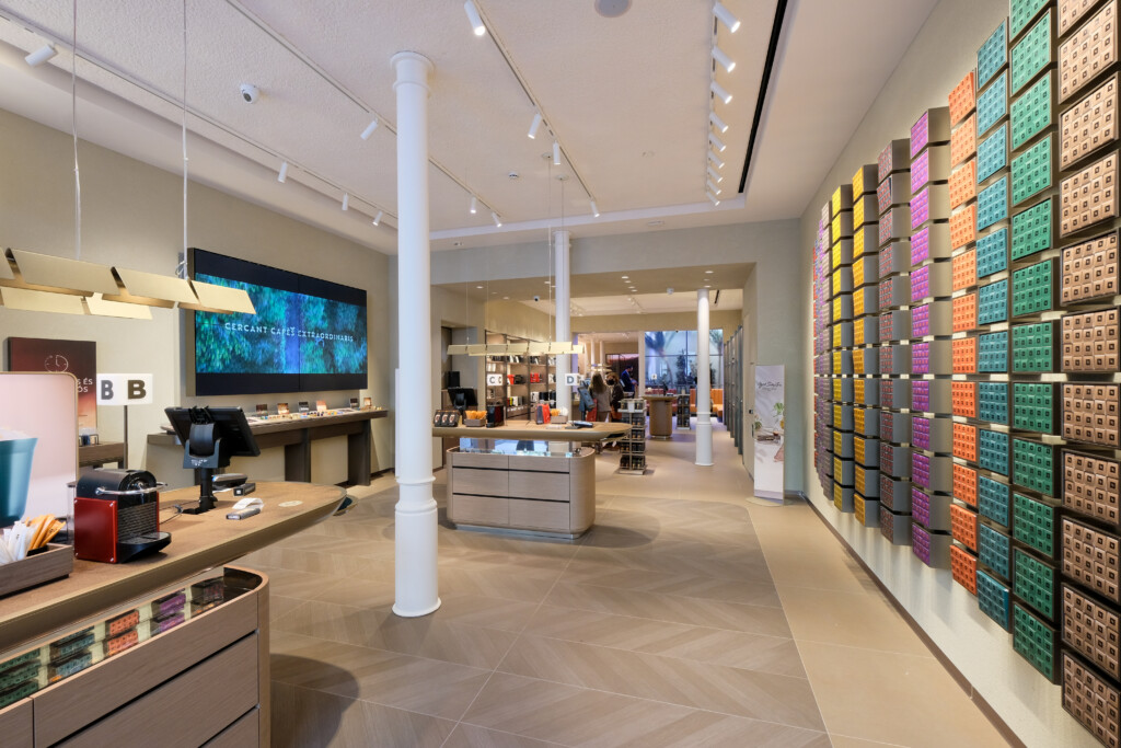 H&M trae a Barcelona la marca Weekday Nespresso estrena un nuevo modelo de tienda