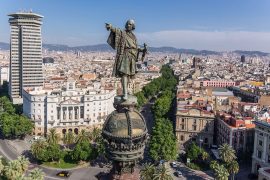 Barcelona reduce las desigualdades entre barrios y crece un 4,8% la renta disponible de los hogares