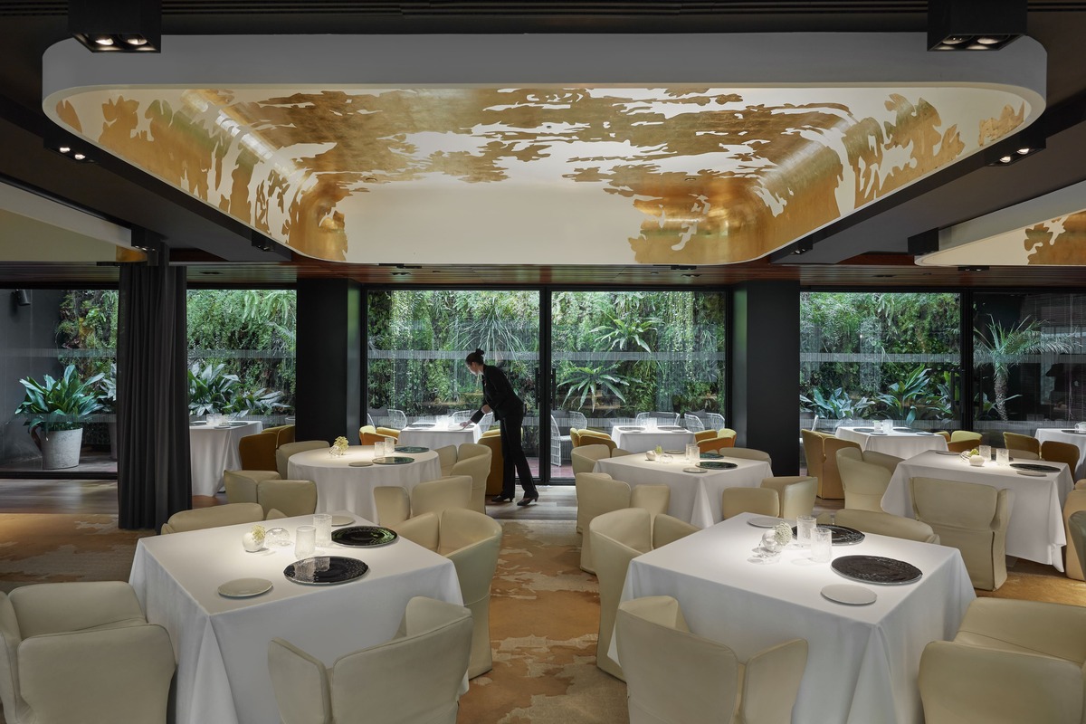 restaurante Moments