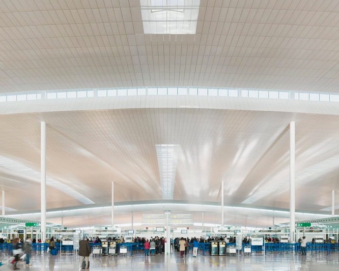 T1 Aeropuerto Barcelona El Prat - Ricardo Bofill Taller Arquitectura Barcelona