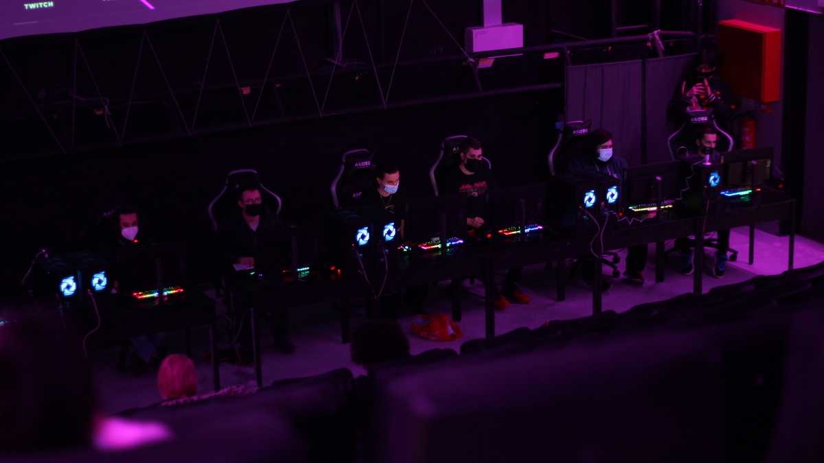 Asobu eSports SOM Multiespai