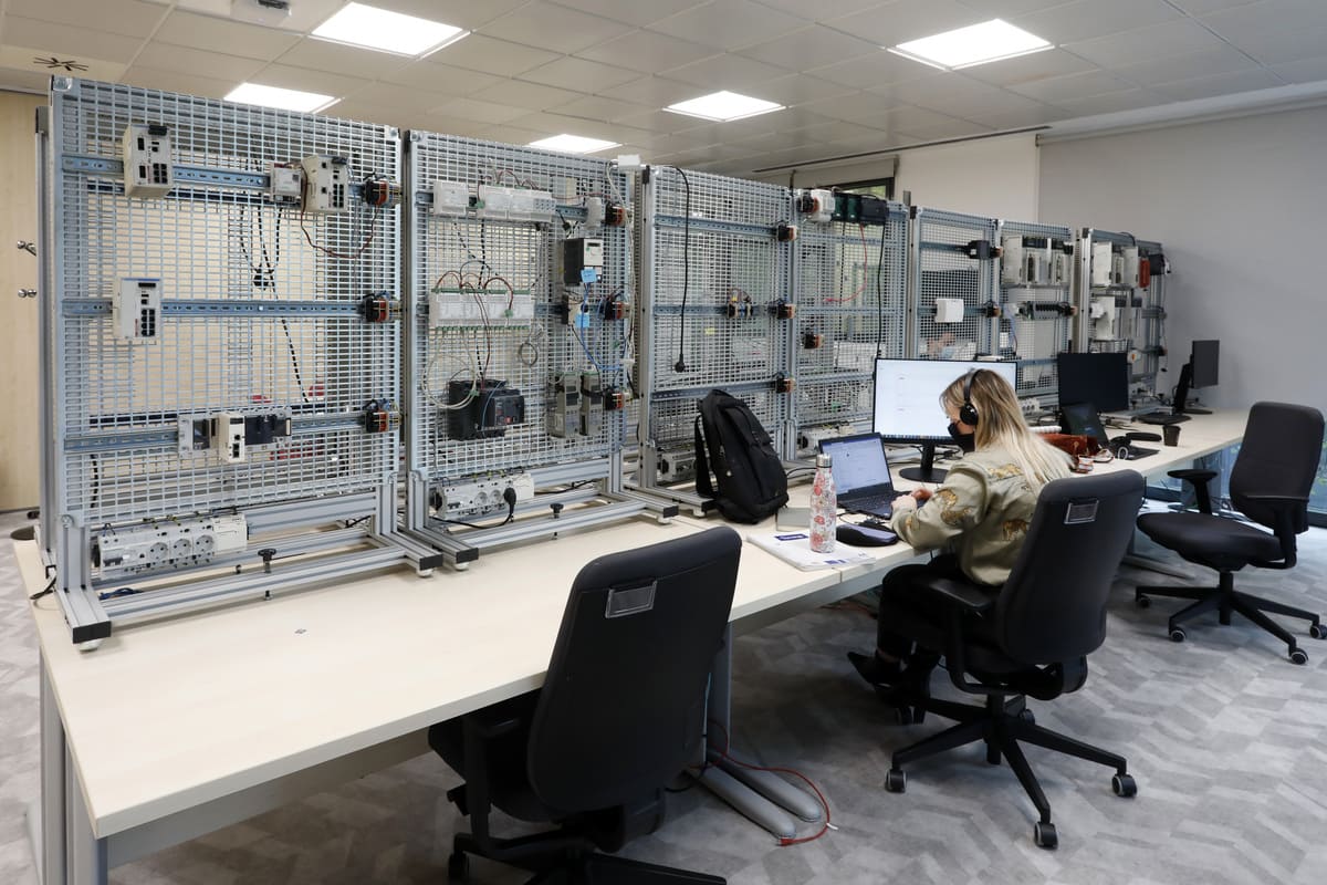 hub schneider electric barcelona