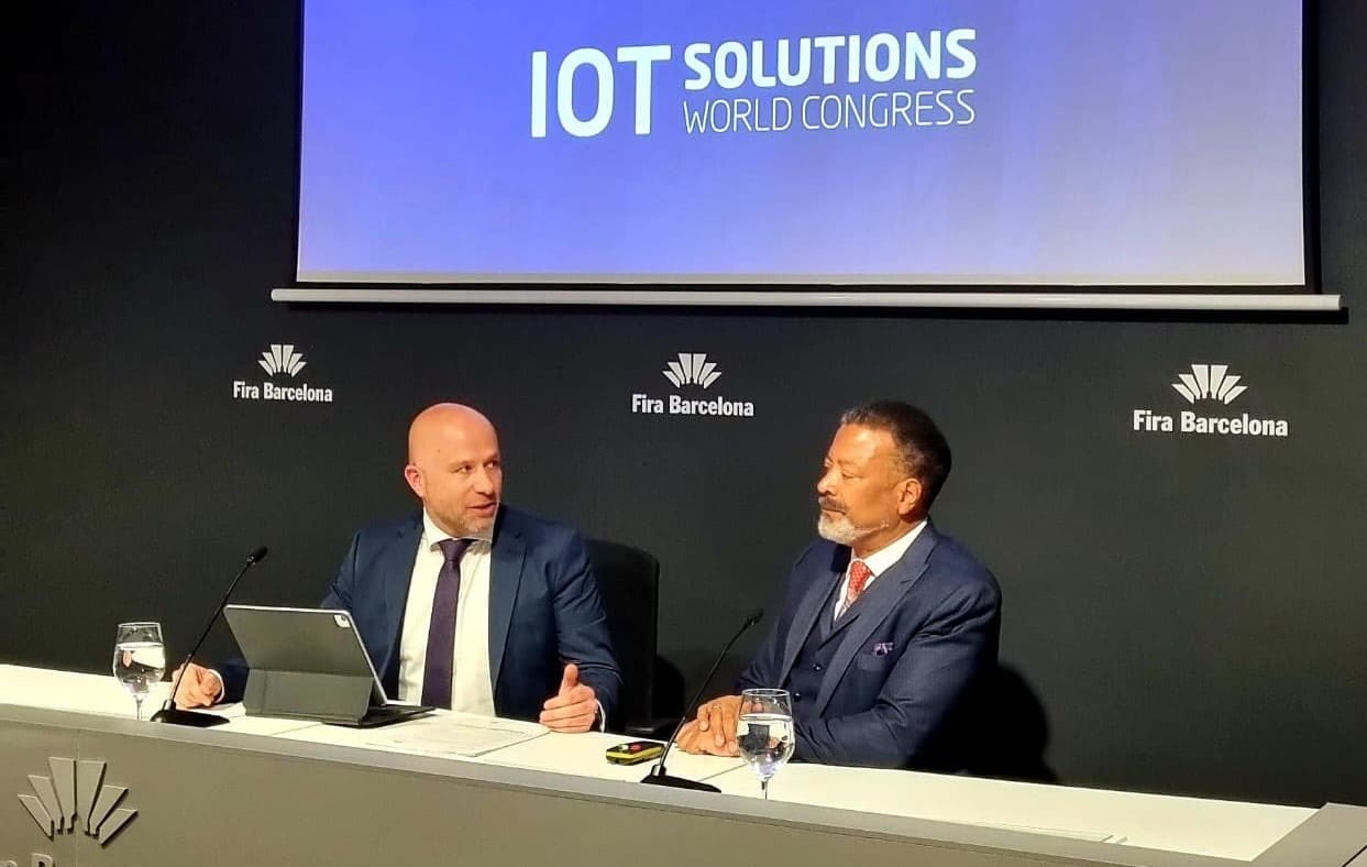 roger bou IoT amb Mike Blackman, ISE