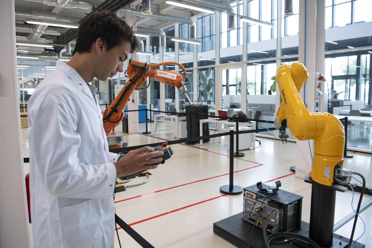 dfactory robotica