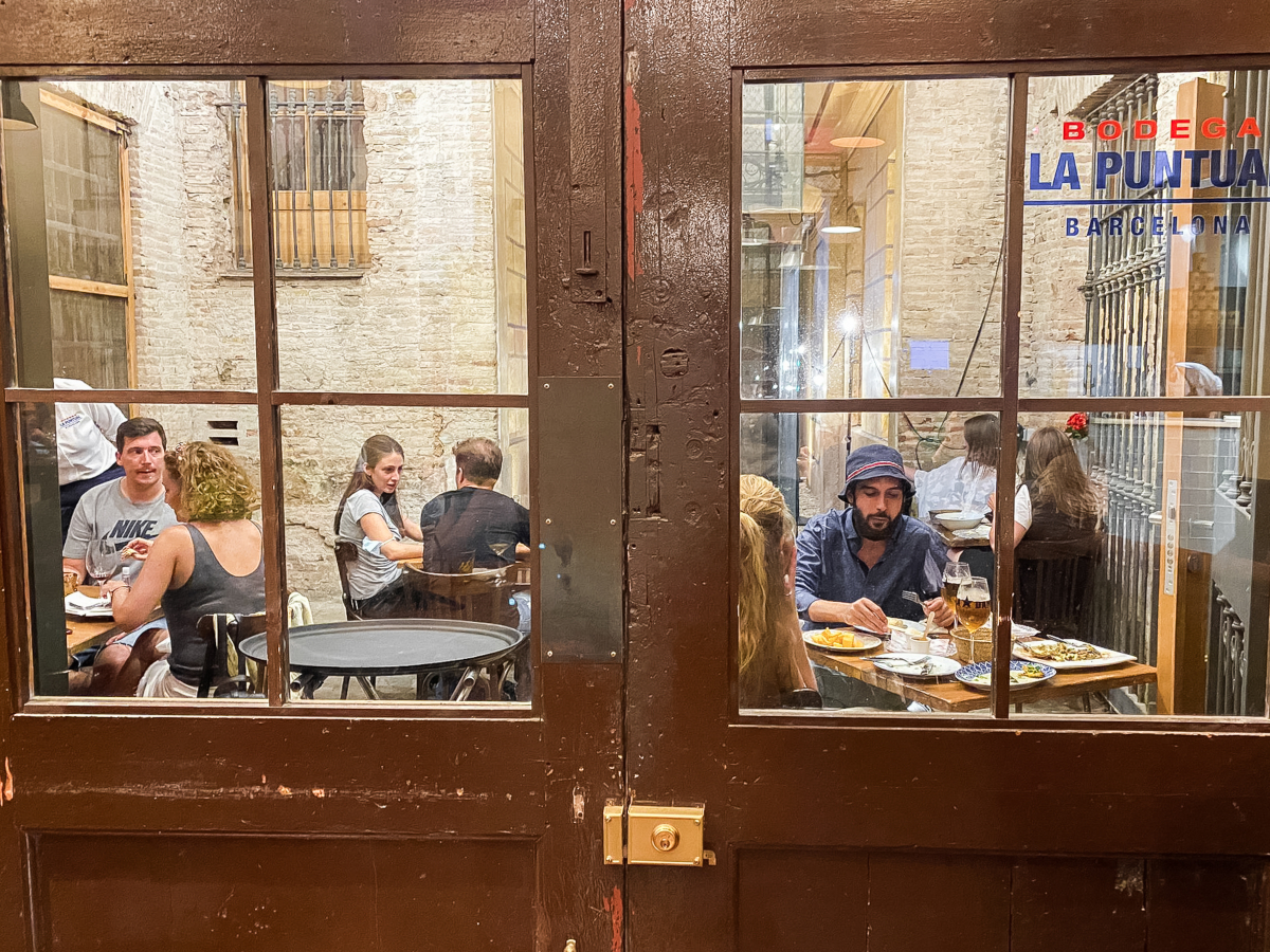Bodega La Puntual