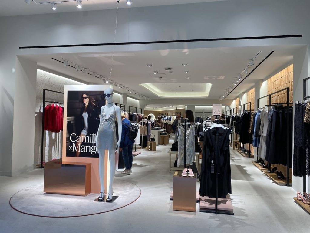 Mango reabre en Diagonal y avanza en la implantación de su nuevo modelo
