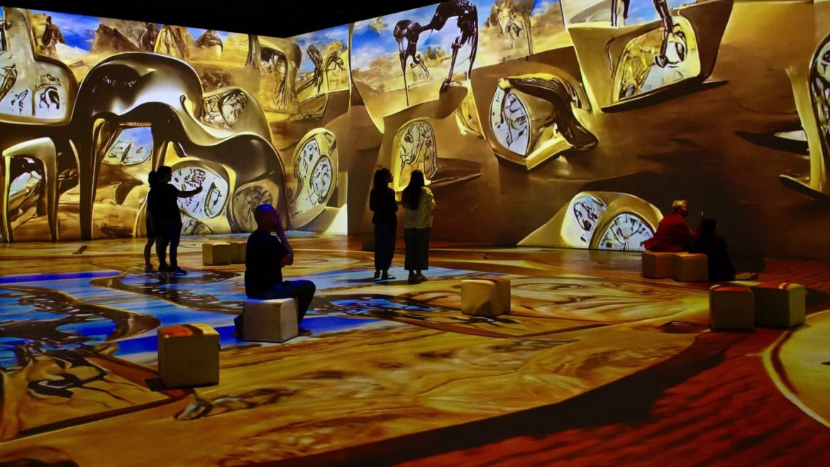 Dalí Exposición Interactiva IDEAL Barcelona