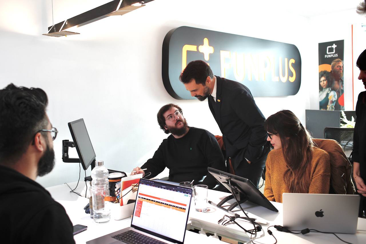 Roger Torrent FunPlus