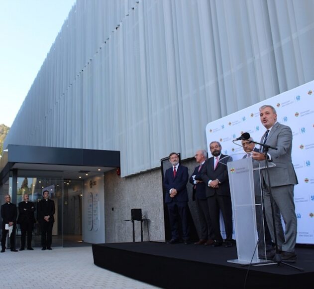 La Universitat Abat Oliva CEU estrena un nuevo edificio