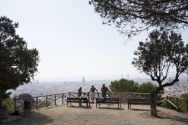 Vistes de Barcelona sote els núvols de contaminació