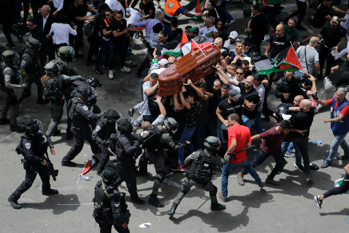'Shireen Abu Akleh’s Funeral' World Press Photo 2023 Maya Levin Associated Press