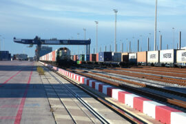 Primer servicio ferroviario directo del Port de Barcelona a Francia