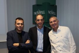 Oriol Castro, Ramon Novell y Jaume Freixedas en la presentación de Cafés Novell