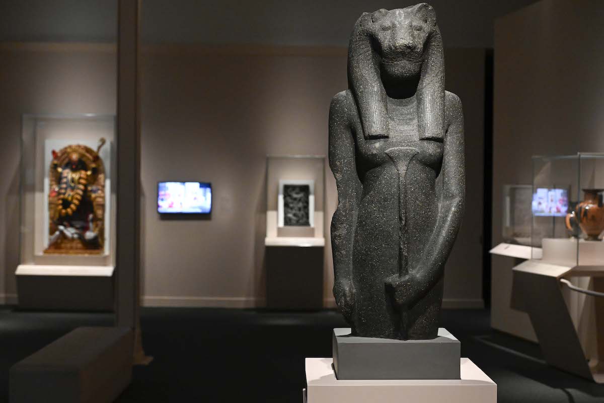 Exposición Temidas y Veneradas CaixaForum