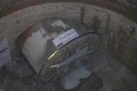 Tuneladora estación de Mandri L9