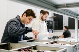 Laboratorio de LuxQuanta.