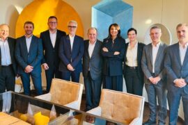 Directivos de la cadena Catalonia, de Quantum y de Avendra.