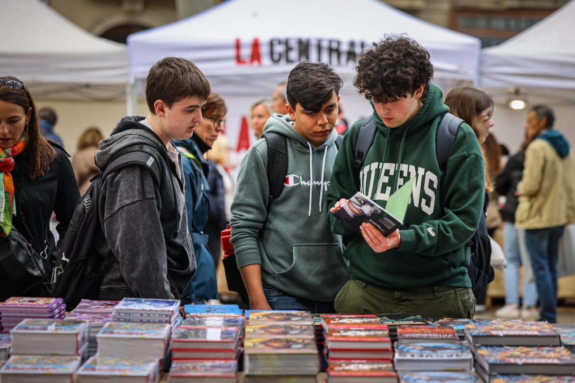 Joves Sant Jordi 2024 sector del libro