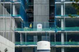 Edificio en construcción en Barcelona inversión inmobiliaria