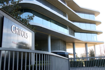 La sede de Grifols en Sant Cugat del Vallès © Albert Hernàndez / ACN