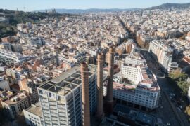 Vistas de Barcelona desde el Paral·lel.