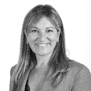Ana María Martínez
