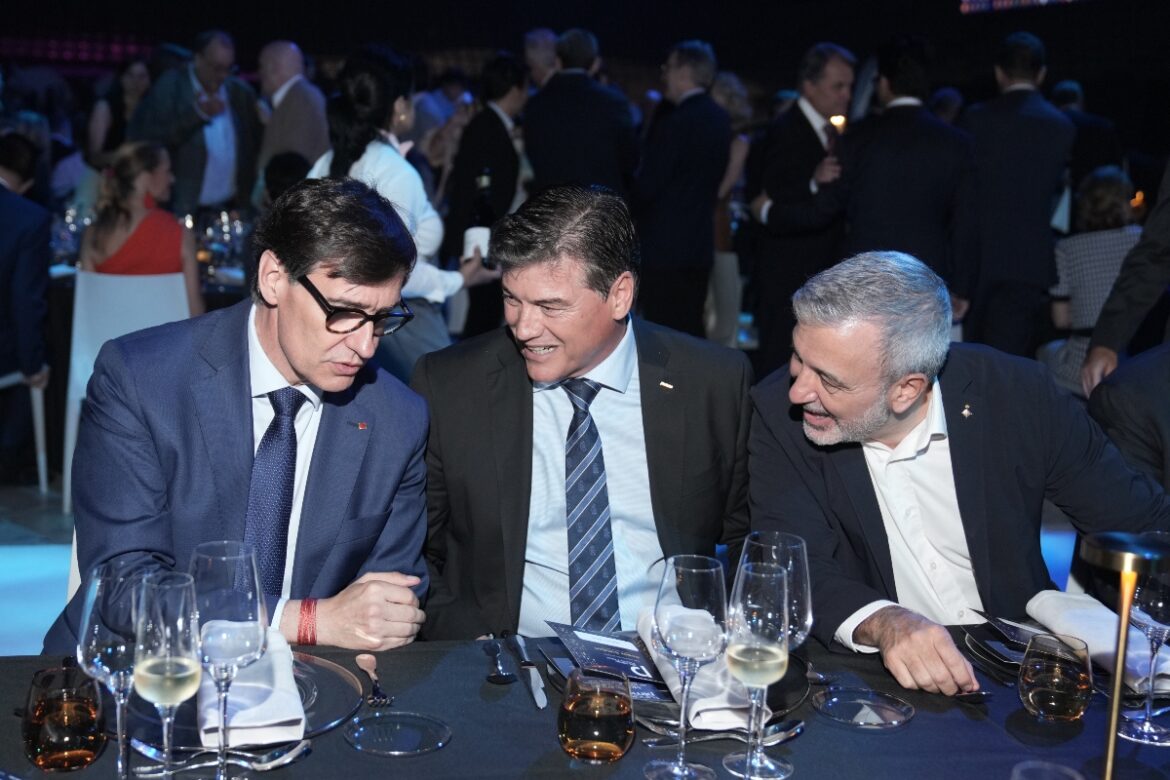 Salvador Illa, Antoni Cañete y Jaume Collboni.