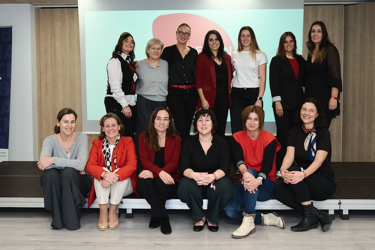 Las impulsoras de Dones en Joc en la presentación de la asociación, por Gerard Franco